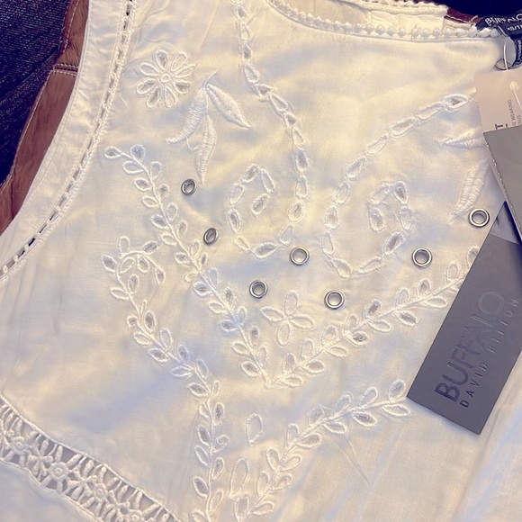 Buffalo David Bitton White Cotton Eyelet Embroidered Peplum Top NWT - Picture 10 of 12